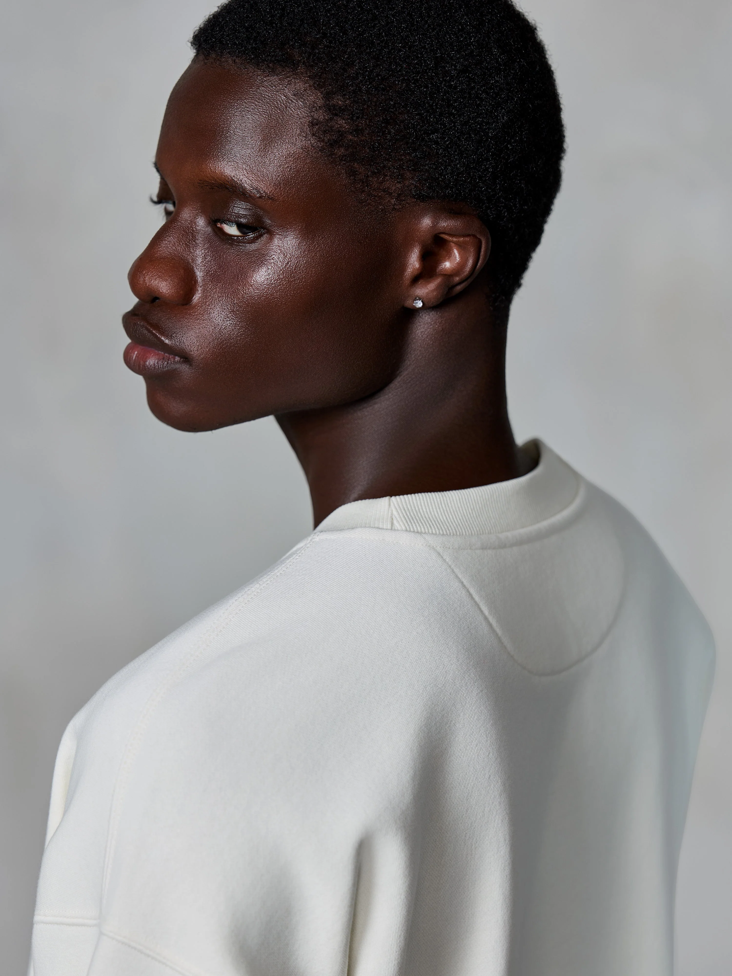 Camisola Essentials Ageless Crew - Image 3