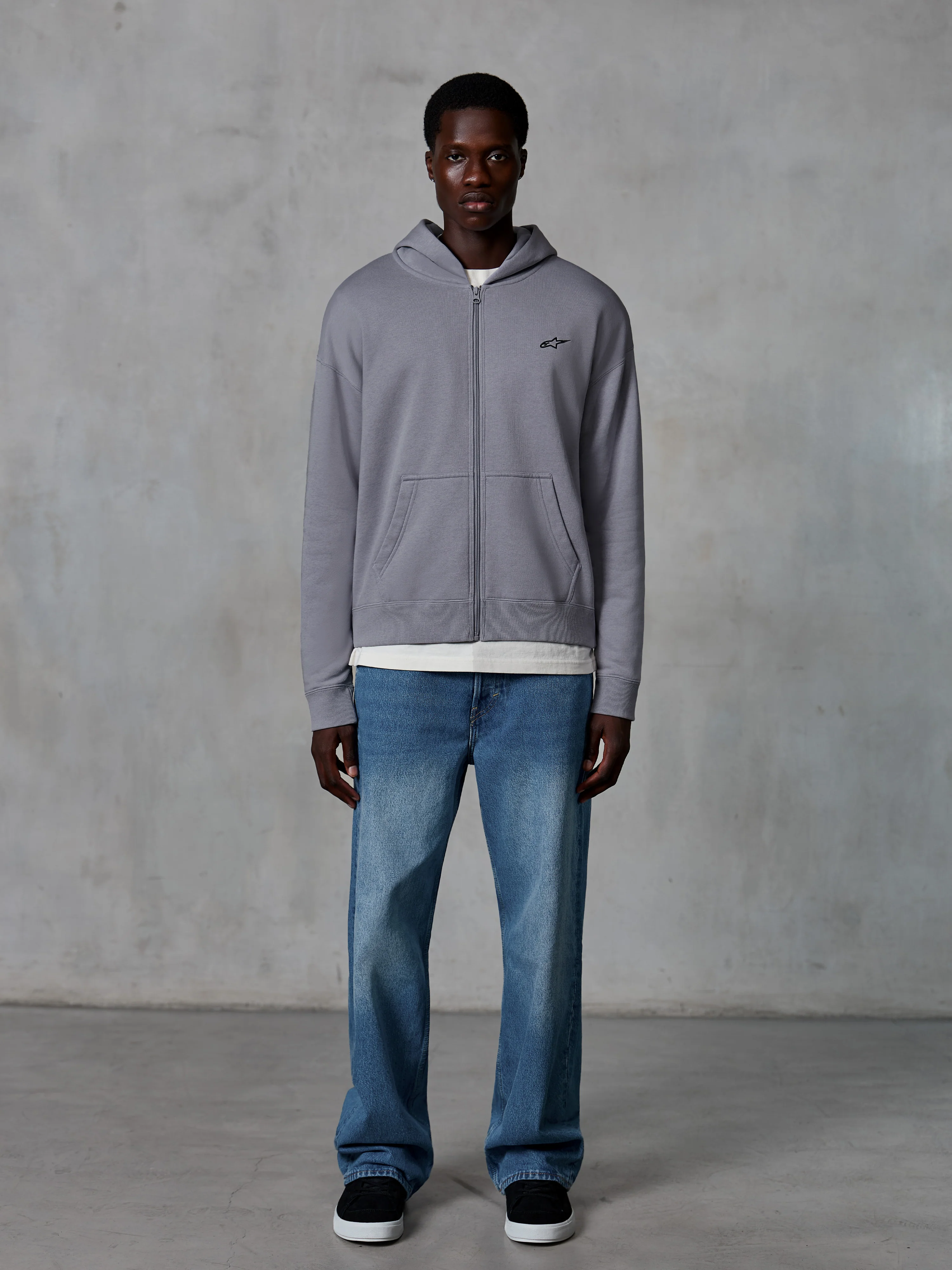 Sweatshirt Com Fecho Essentials Ageless - Image 4
