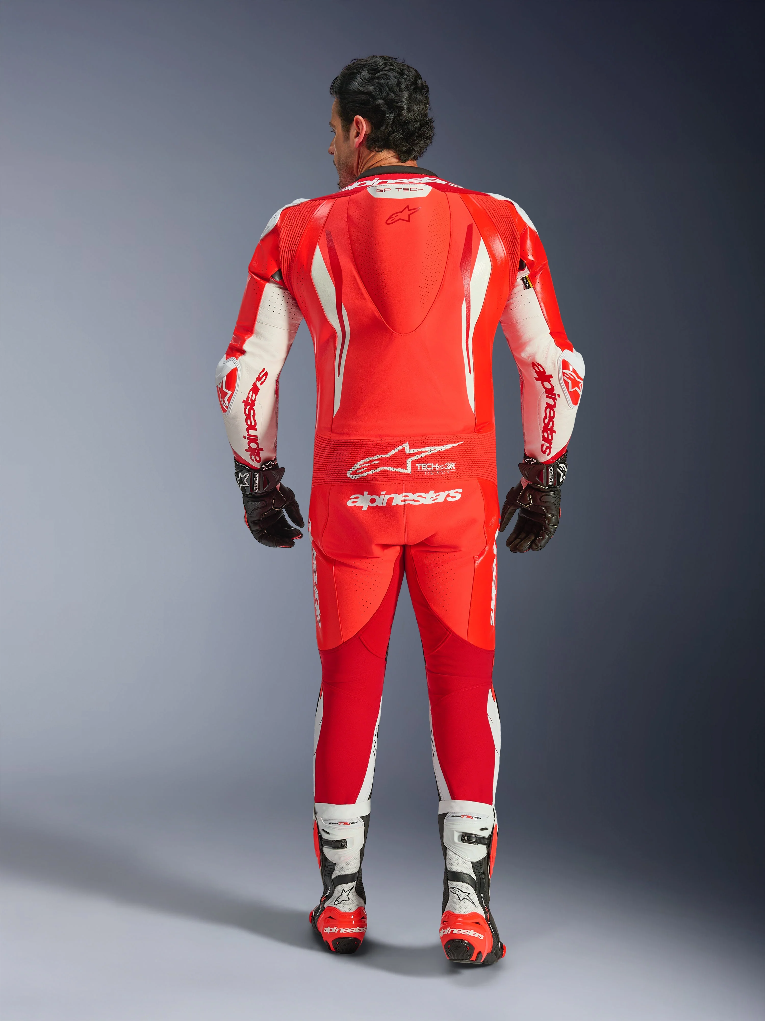 Macacão De Couro GP Tech V5 1 Peça - Image 4