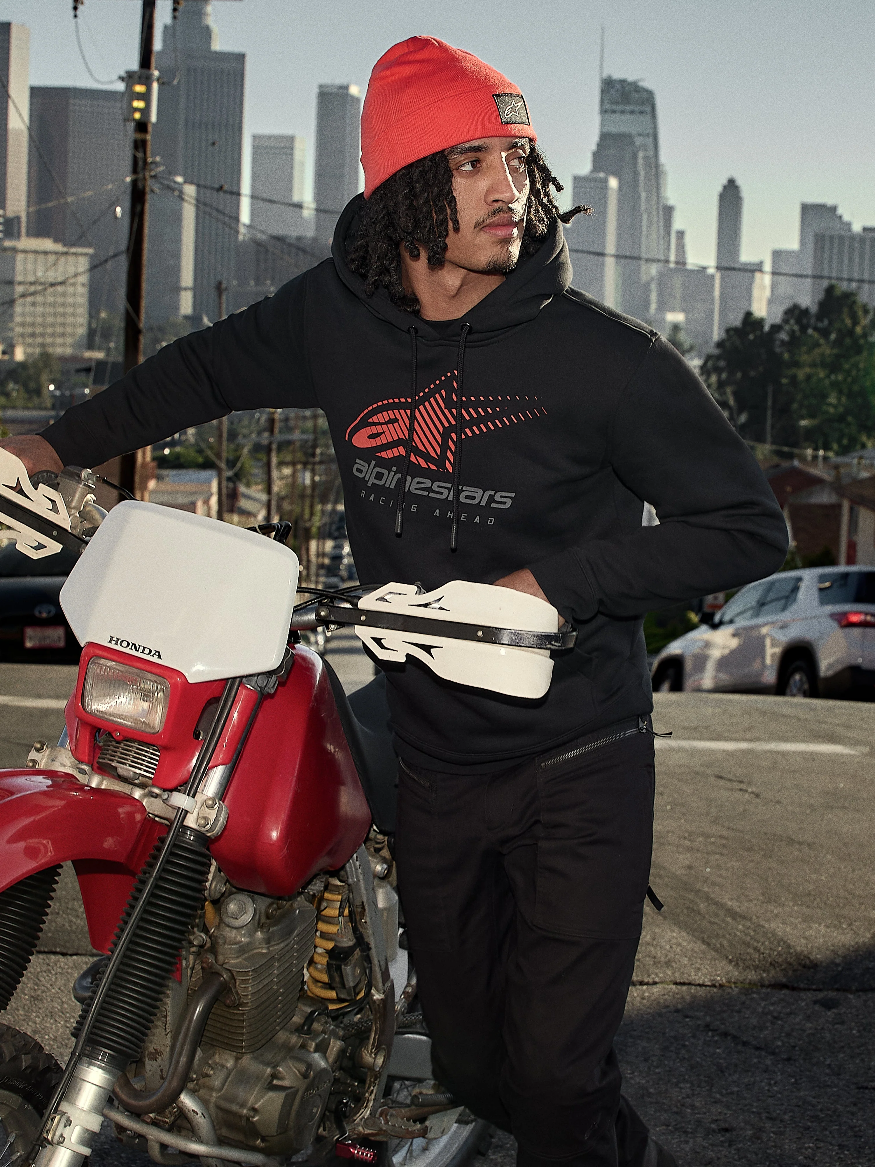 Sweatshirt Pulse Com Capuz