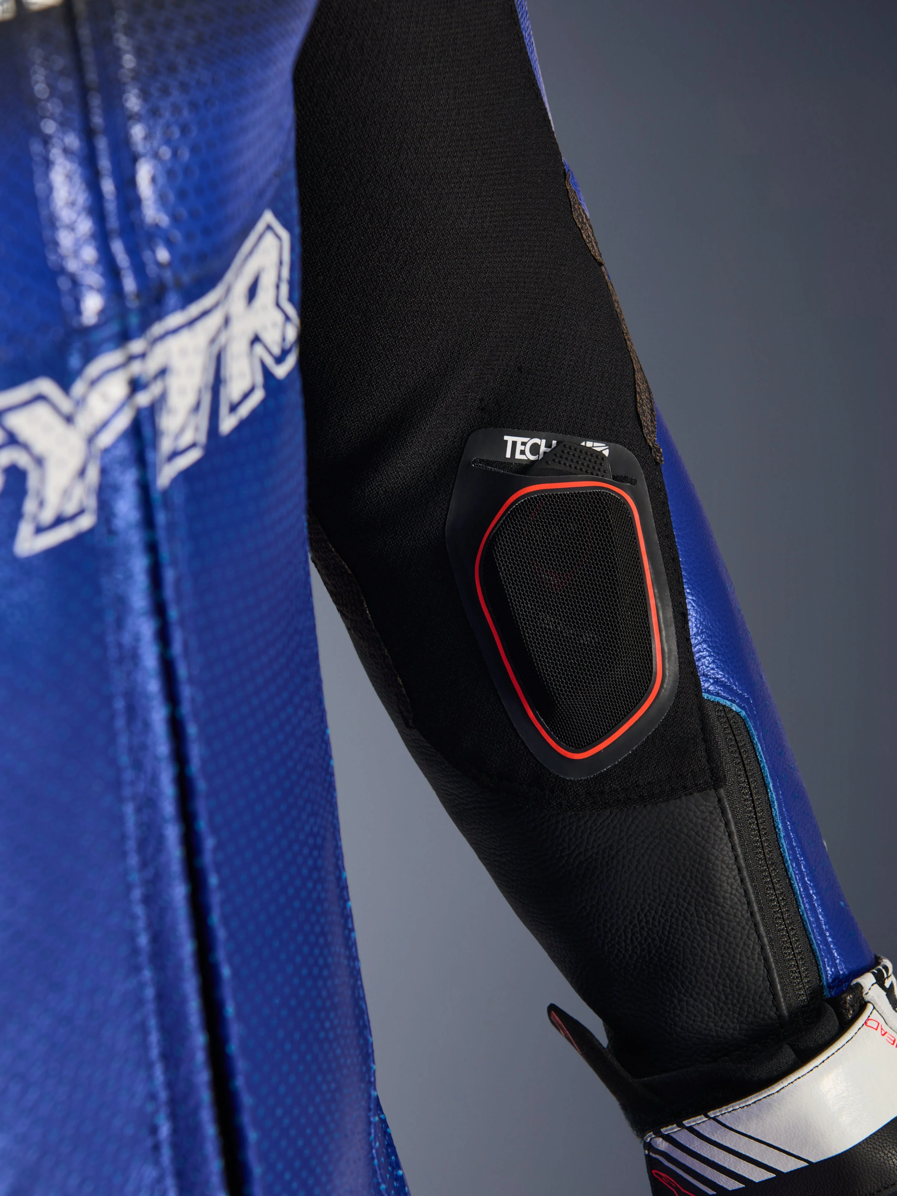 Macacão De Couro Yamaha GP-R7 1 Peça - Image 9